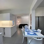Faskomilo Paros *