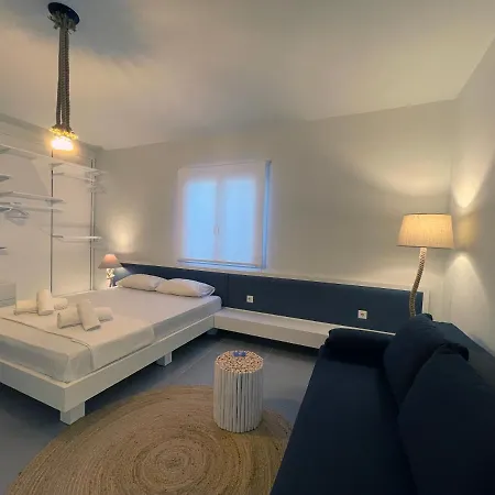 Faskomilo Paros Naoussa