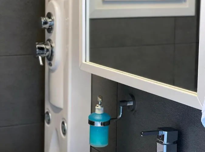 公寓 Faskomilo Paros 纳乌萨