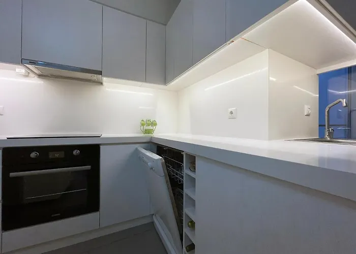 Faskomilo Paros 纳乌萨