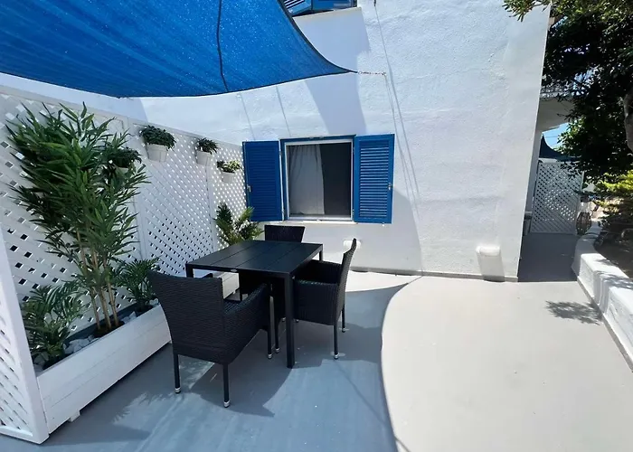 Lägenhet Faskomilo Paros Naousa