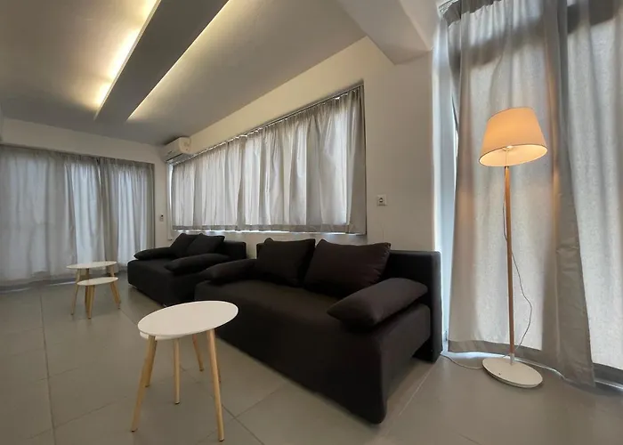 Faskomilo Paros Naousa