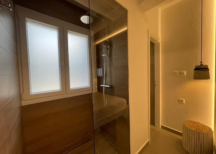 Faskomilo Paros 公寓 纳乌萨